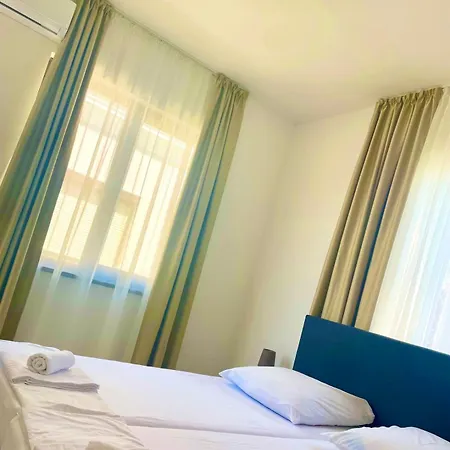 Majestic Pomorie Park Szarafovo